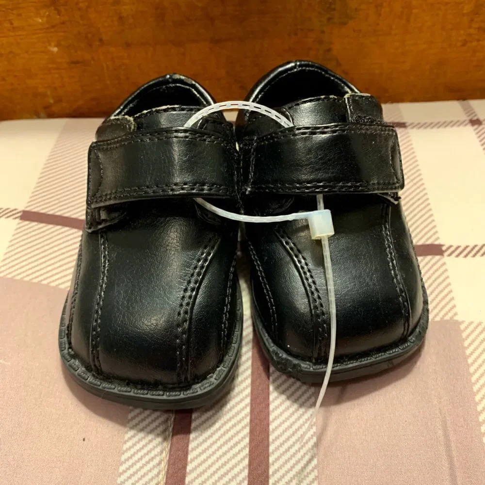 Black Pleather Dress Shoes